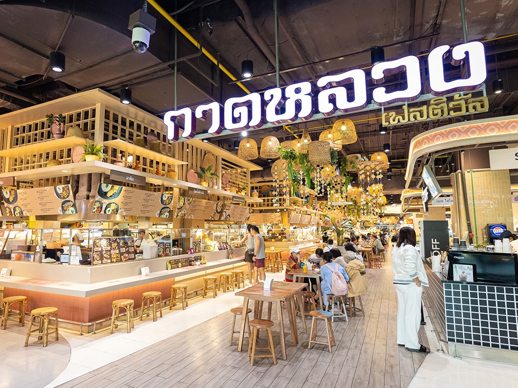 KAD LUANG: A MUST-VISIT SPOT FOR CHIANG MAI STREET FOOD!