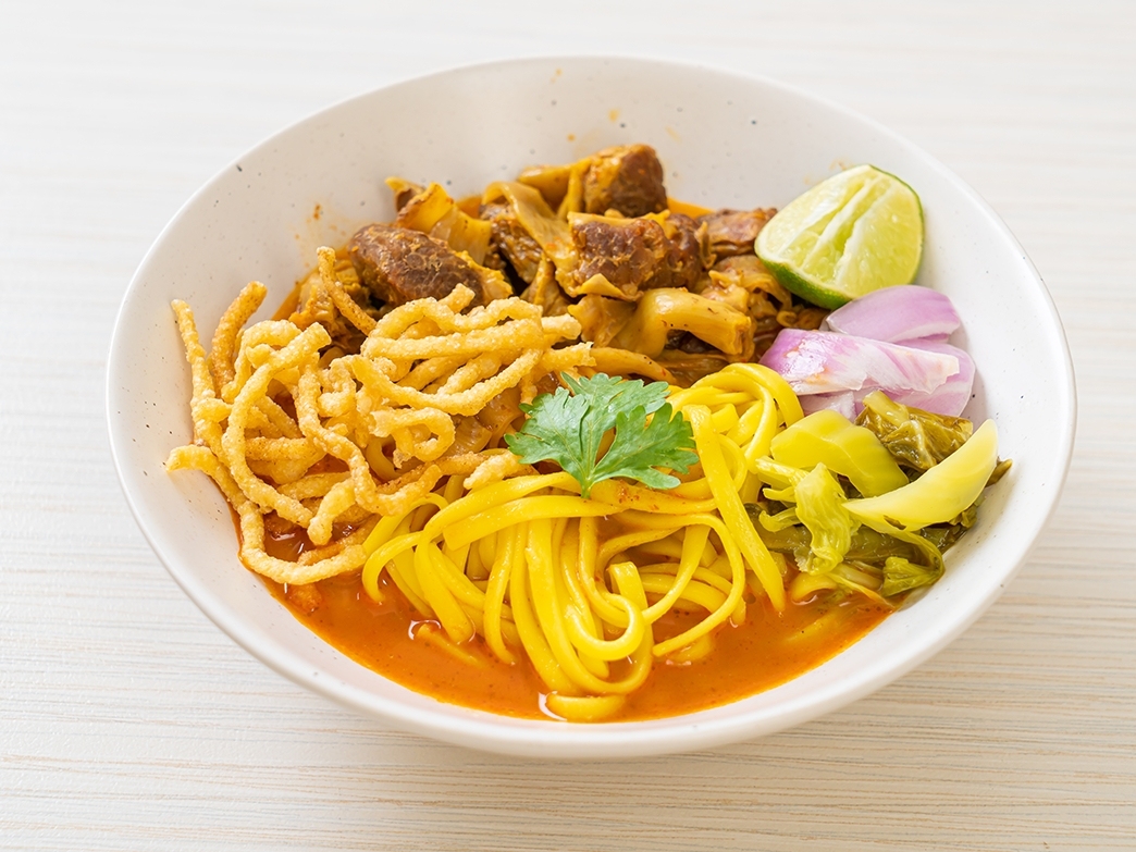 EXPERIENCE AUTHENTIC THAI SHOPPING AT CENTRAL CHIANG MAI’S NIGHT MARKET